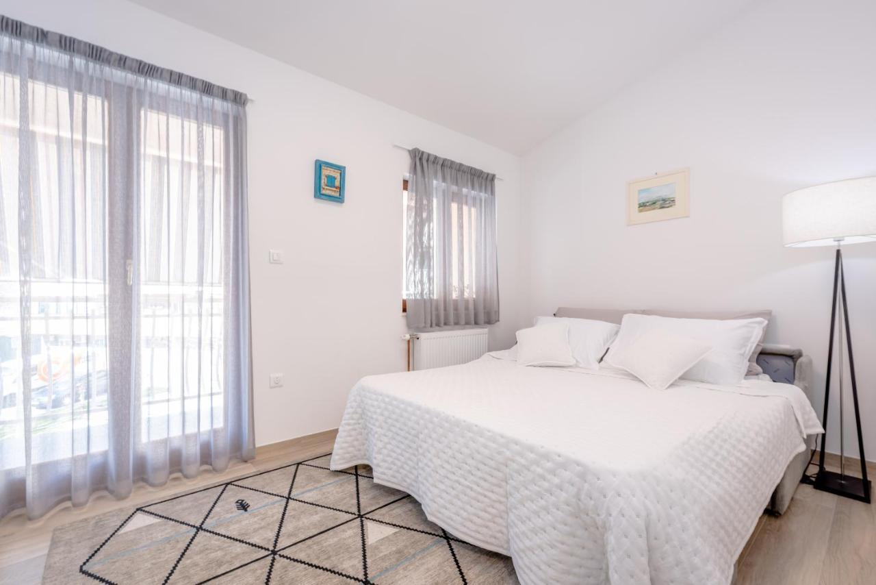 Apartment "Dida" With Free Private Parking Солин Экстерьер фото